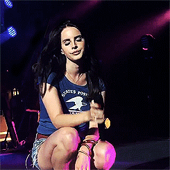 imqueenofthezombies:  THANKS GOD FOR LANA DEL REY! 