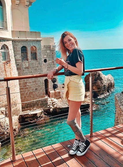 4-to:  ❤ ❤ ❤ ❤  www.instagram.com/nina.rimaa/