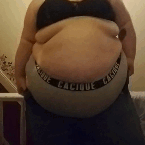 hazeleyesbbw:  Oops looks like I outgrew my jeggings..          That’s a wrap for my Torrid size 4 jeggings. This fat girl has been eating good, real good 😉🐷 