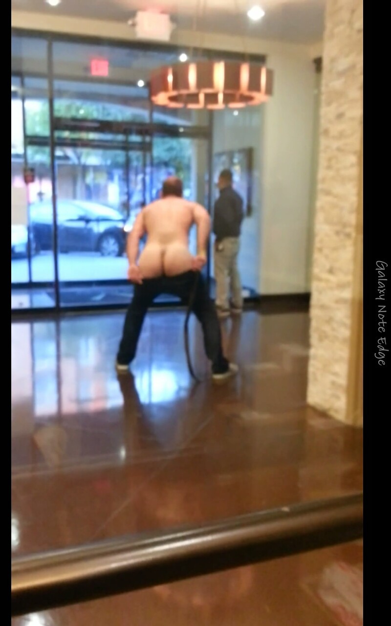 brainjock:  Hung Austin Bro goes Cray-Cray! p.2  Once the police arive on the scene,