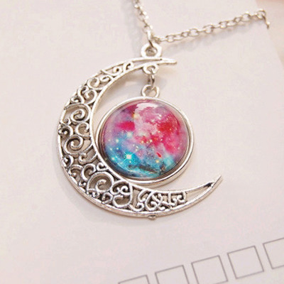 Galaxy Moon Necklace II Discount code : chii-sweets