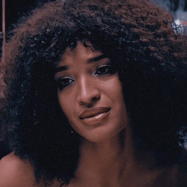 Indya Moore as Angel Evangelista in Pose icons 1/?
Give Credit Or Reblog If You Use