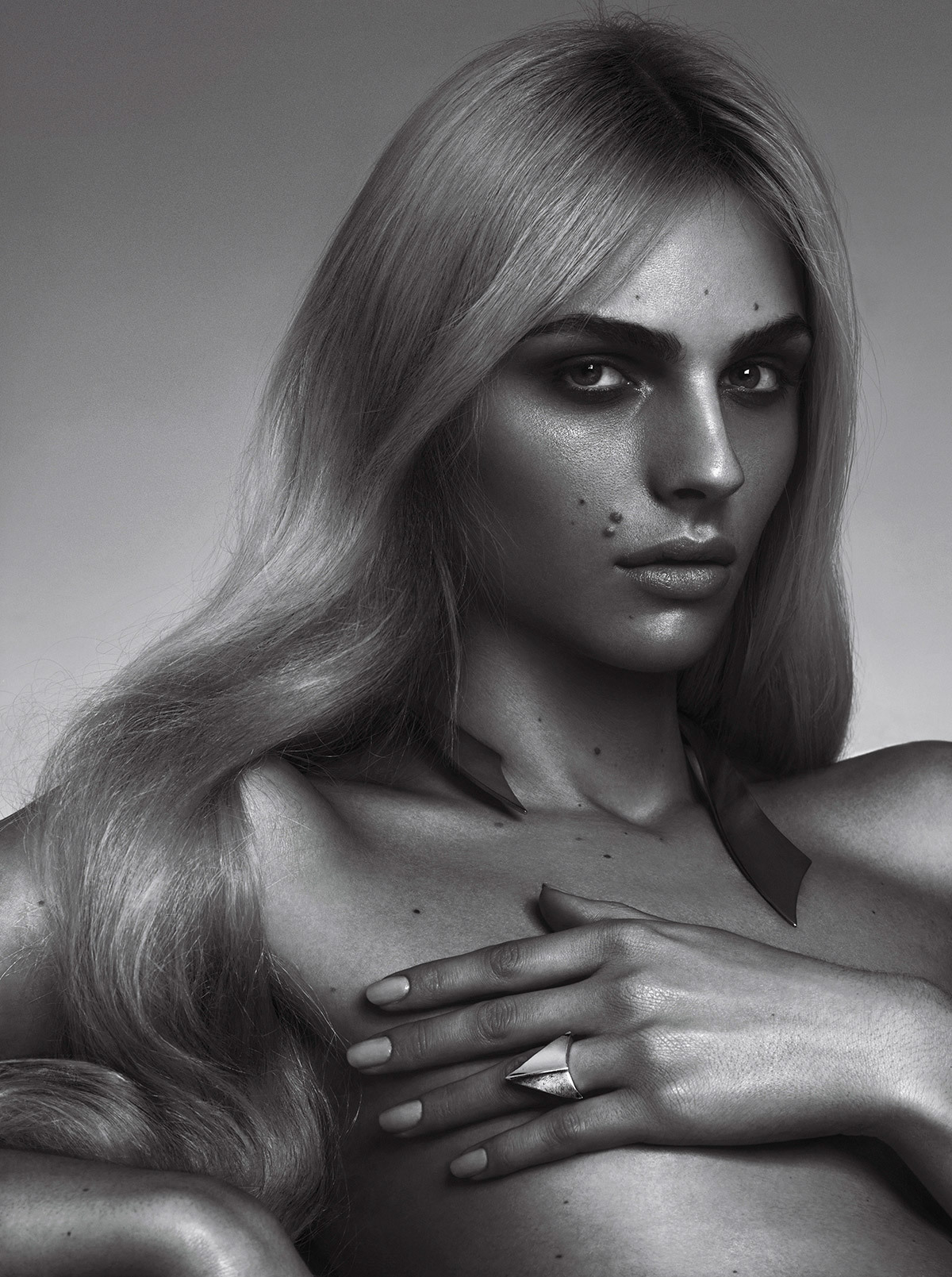 andrejpejicpage:  Andrej Pejic X Sam Synder Campaign.www.rowanpapier.com  Photo by