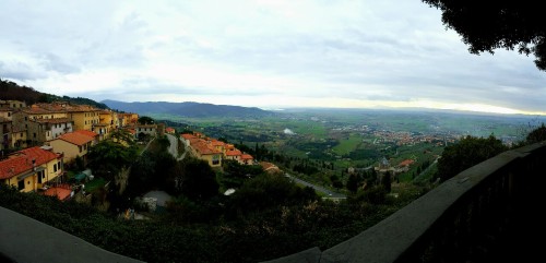 Under the Tuscan..overcast. Cortona, Italy