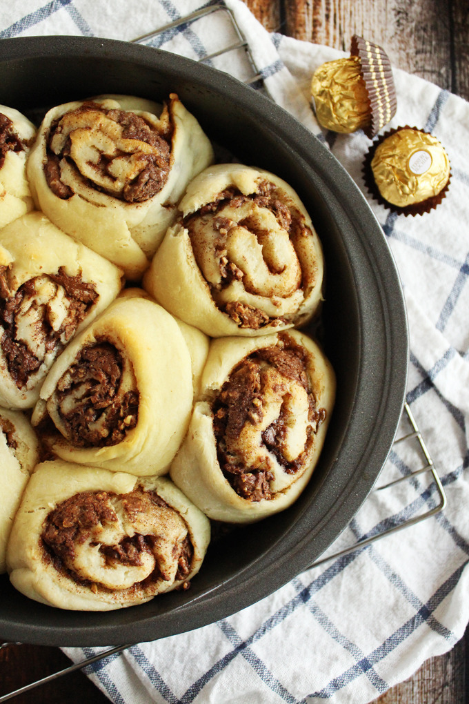 foodopia:  Ferrero Rocher Cinnamon Buns