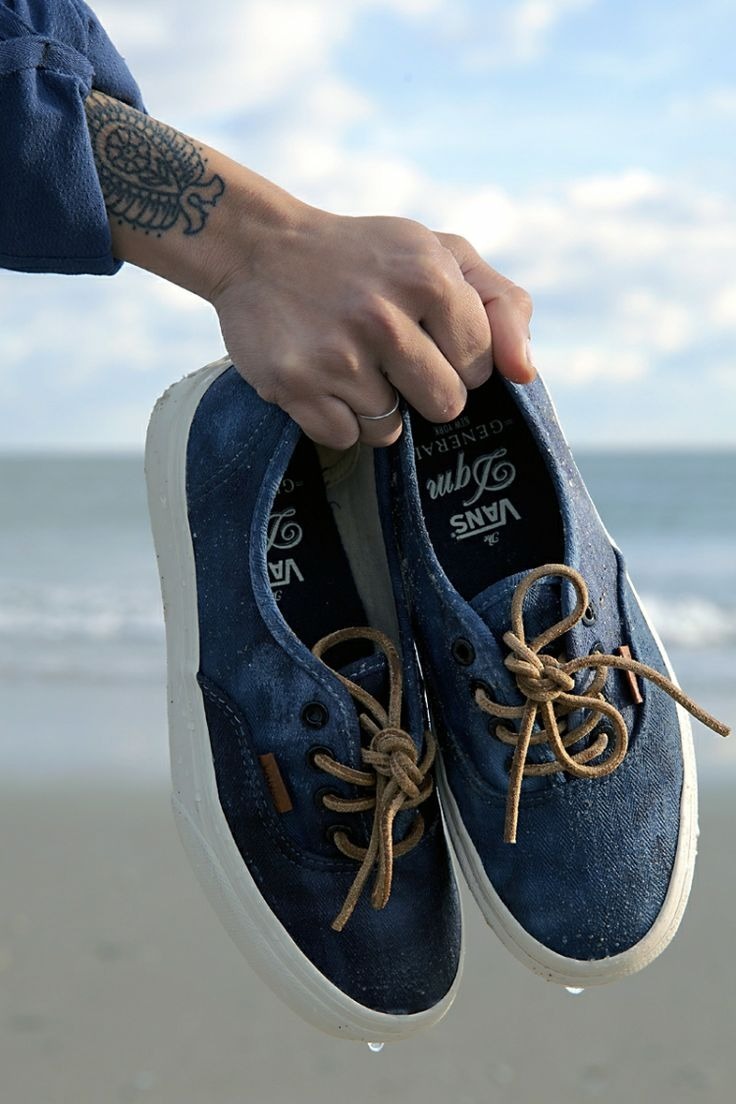 the-suit-men:   Follow The-Suit-Men  for more menswear tips.  Like the page on Facebook!