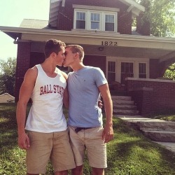 lgbt-couples:  &lt;3