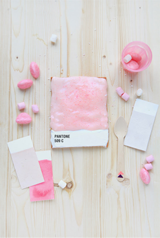    Pantone Color Tarts by French art director Emilie Guelpa  