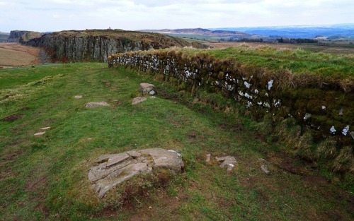 Mile Castle and Rock Features Photo Set 2 at Steel Rigg, Hadrian’s Wall, Northumberland, 14.4.18.