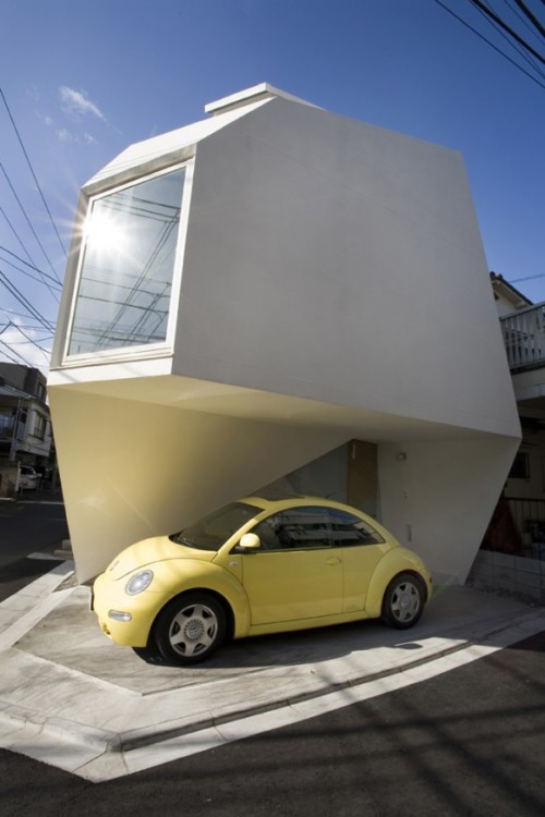 Cute Space Saving House In Tokyo