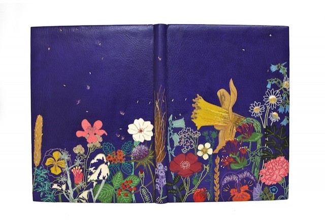fuckyeahbookarts:  Stunning Fine Bindings by Hannah Brown Hannah specialises in fine