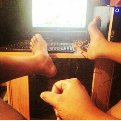 idiosyncraziesman33: IM STROKING #PORNWATCHING #IDIOBEAR #JACKWITME  Can I