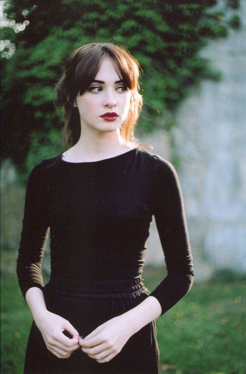 positivelynoteworthy:  twitter/website/facebook (via Millie Clinton) 