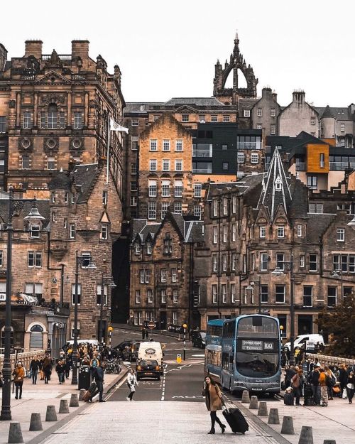 everything-thing:   City of Edinburgh by