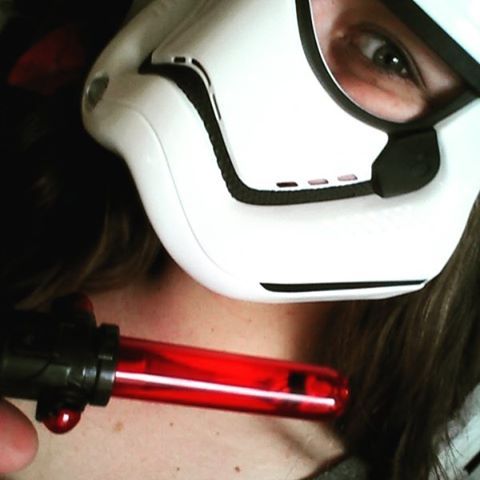 #shootprops #starwars #fetishmodel #camgirl #paytoplay #kinkster #kinky #model #fleurdelady