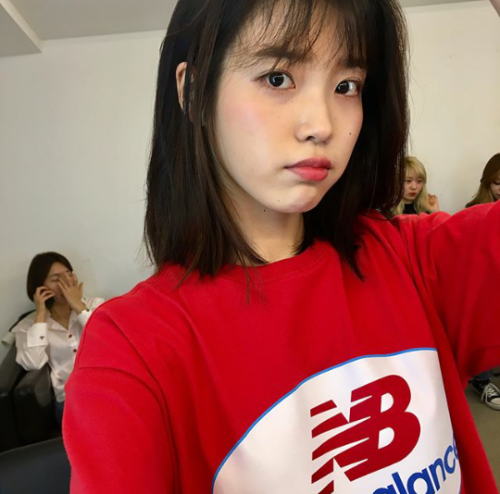 minibolinle:  iu • like or reblog if u save ✿