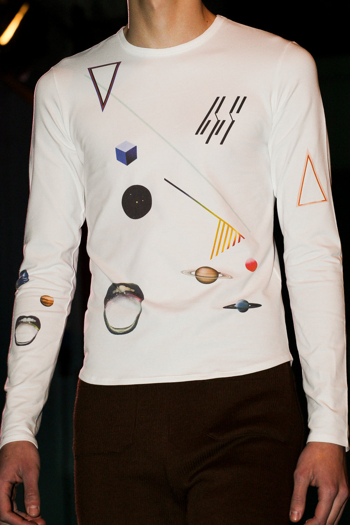 mulberry-cookies:  Raf Simons Fall/Winter 2015 (Details)  