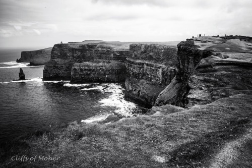 Cliffs of Moher By Dora Meulman https://flic.kr/p/KUchG3