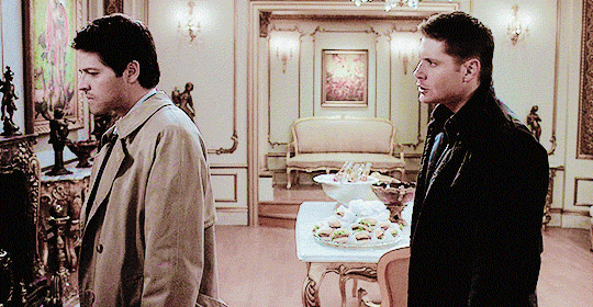 chaoticmisha:Misha in every episode / 4.22