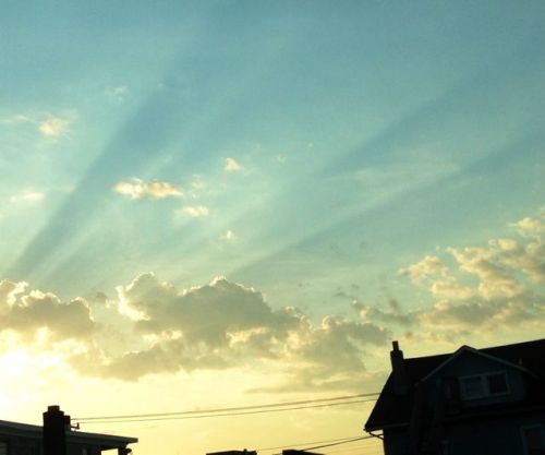 What time is it?It’s summertime.(Photos: Your Take)