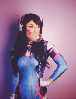 hotcosplaychicks:  D.Va Overwatch Cosplay