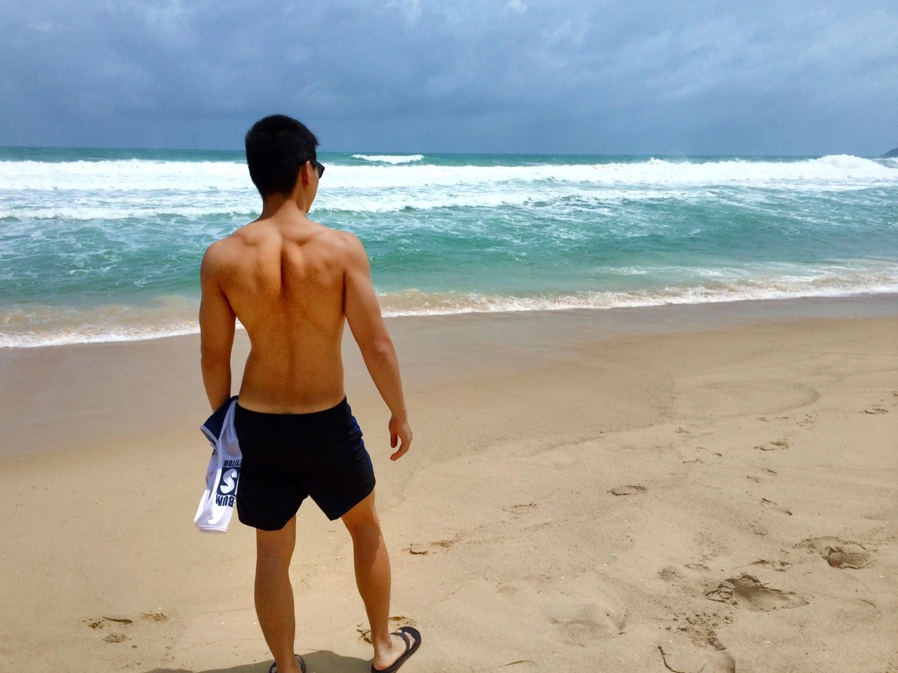 yumyumasianhunks:  yum yum Asian hunks. check out my blog