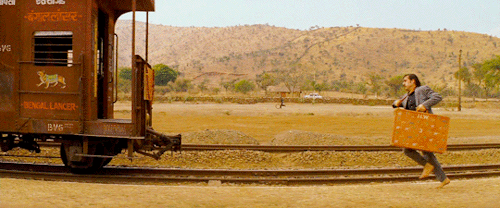 guillermodltoro:Dad’s bags aren’t gonna make it.The Darjeeling Limited (2007) dir. Wes Anderson