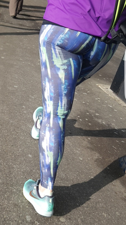 Tight yoga pants ass