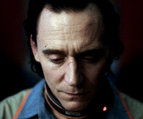 TOM HIDDLESTON As LOKI LAUFEYSON