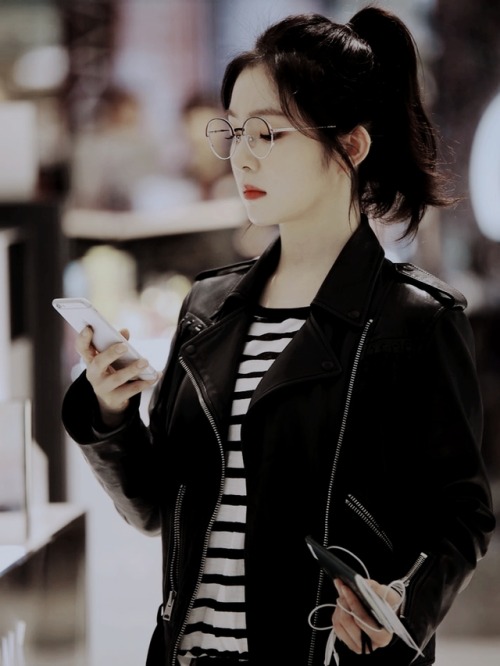 Irene ☆ Red Velvet