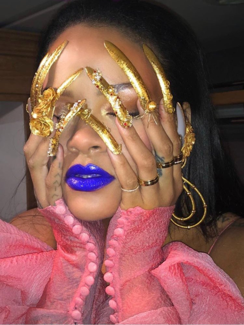midnight-charm: Rihanna behind the scenes for Garage Magazine