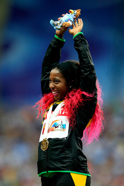 terrasmiles:  callmefranz36:  Shelly Ann Fraser ………..Jamaica   We Likkle but