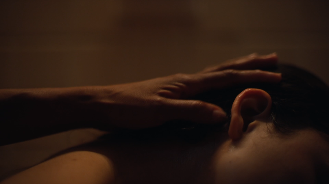 filmswithoutfaces:Euphoria - “The Trials and Tribulations of Trying to Pee While