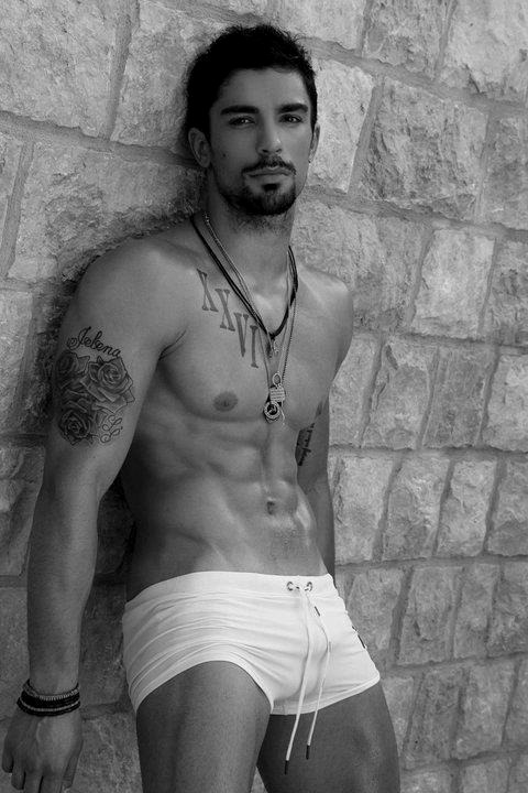 beautifulfuckingmen:  Archive