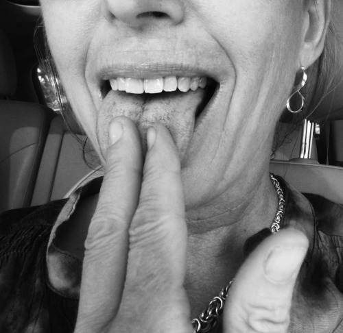 bi-tami: texas7978:Some fun shots of public pictures and horny for my Man! Another Texas BeautyNaugh
