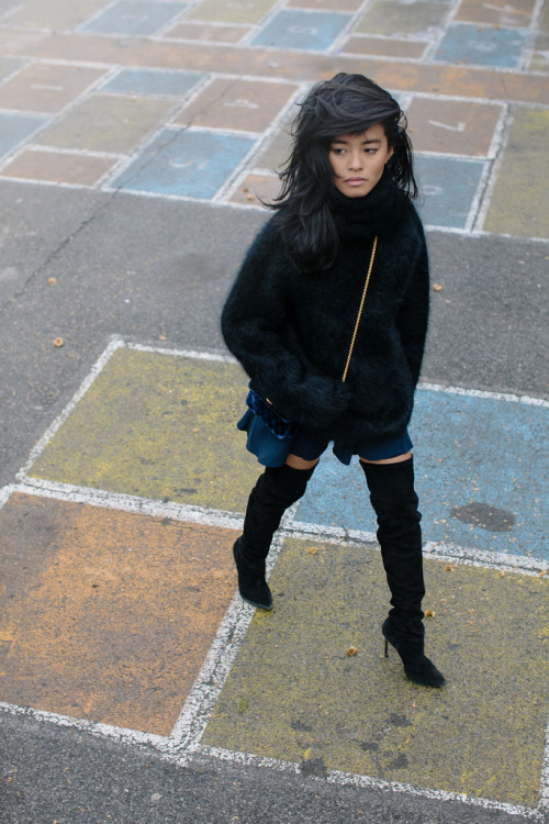 Fashion blogger lusttforlife in Alice &amp; Olivia thigh-high bootsH&amp;m Pa