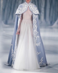 cassandrashipsit:  belleamira:  Paolo Sebastian A/W Couture 2016  *gasp* @heronfem   Elsa