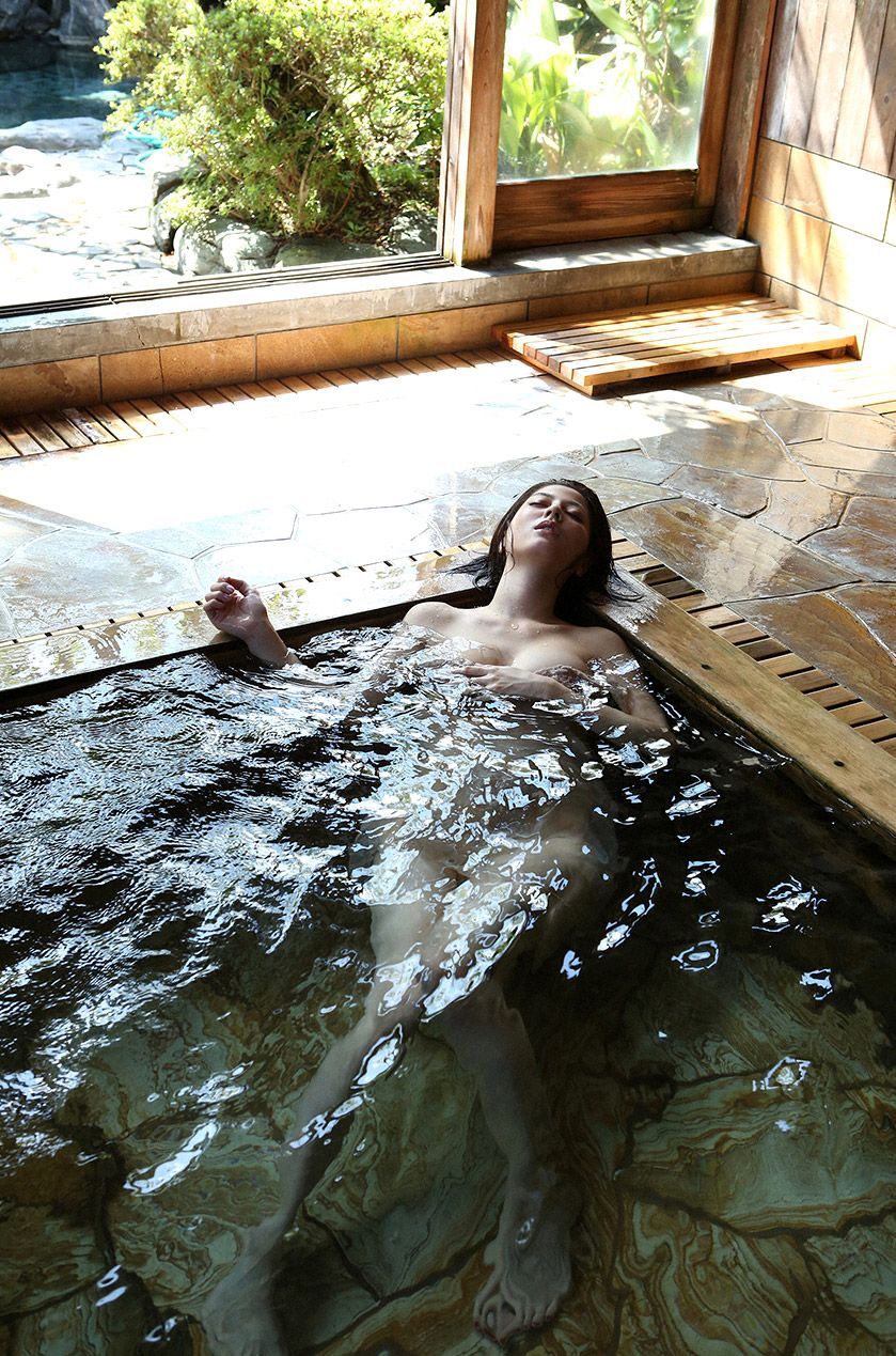 kyoto-night:  http://kyoto-night.tumblr.com/archive