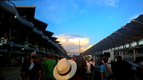 Malaysian GP: Friday (Full story below the cut)I left home at about 6.20 a.m., and reached the circu
