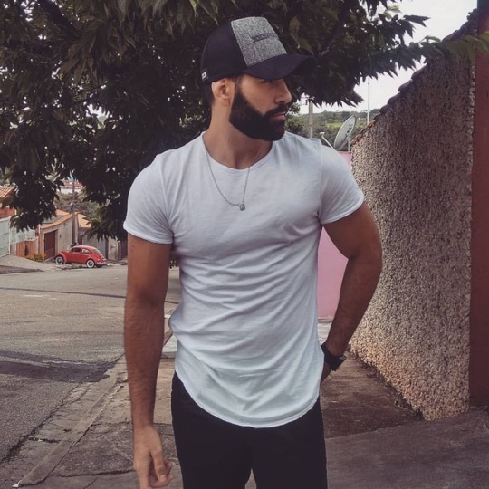 beardburnme2: Raaafaelnunes instagram  