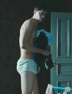 exposedteaseceleb:  Bill Skarsgard (Actor who Plays ‘IT’) in Simon Oaks