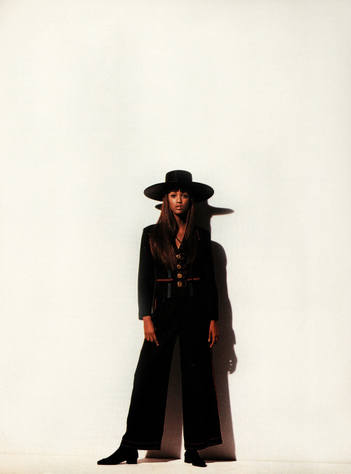 fashionphotographyscans:Magazine: MademoiselleYear: 1992Models: Tyra BanksPhotographer: Steven Klein 