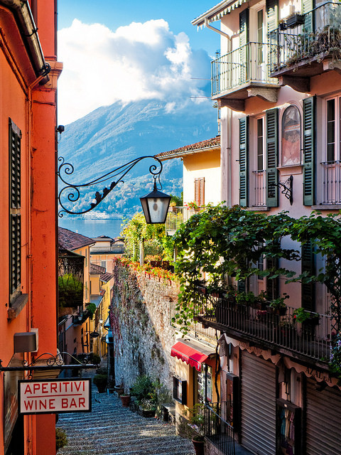 mostlyitaly:Bellagio (Lombardia, Italy) by alliance1 on Flickr.