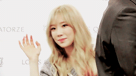 jumataeng:  taeyeon x cute moments // blonde389 