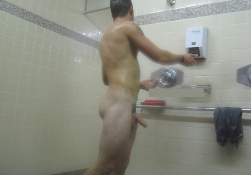 nakeddudesfortheladies: http://nakeddudesfortheladies.tumblr.com/http://nakeddudegifsfortheladies.tumblr.com/