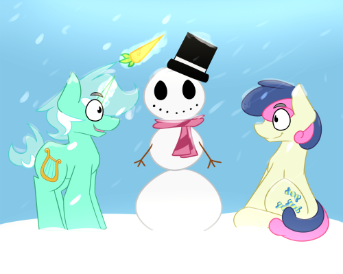 ask-guyra:  H: Building a Snowman. Happy Hearth’s Warming Everypony! :) ((MERRY CHRISTMAS EVERYONE! I WISH YOU ALL A GREAT DAY! :D))  x3! Yays~! ^w^