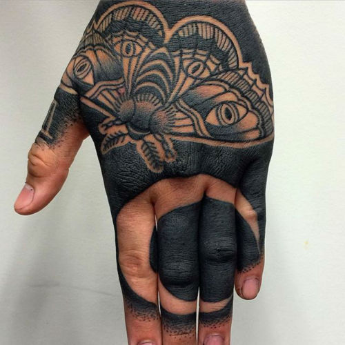 thievinggenius:  Tattoo done by MR Tumaru. https://www.instagram.com/mr_tumaru/ 