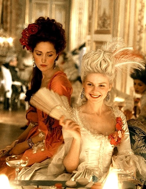 mademoisellelapiquante: Marie Antoinette - 2006