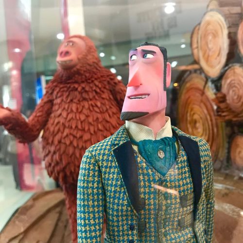 Coraline and Missing Link maquettes and set dioramas on display at the LAIKA Retrospective. #laika #