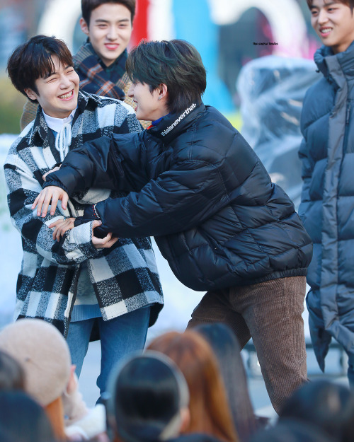 © the simple things – 200104 music core mini fanmeeting